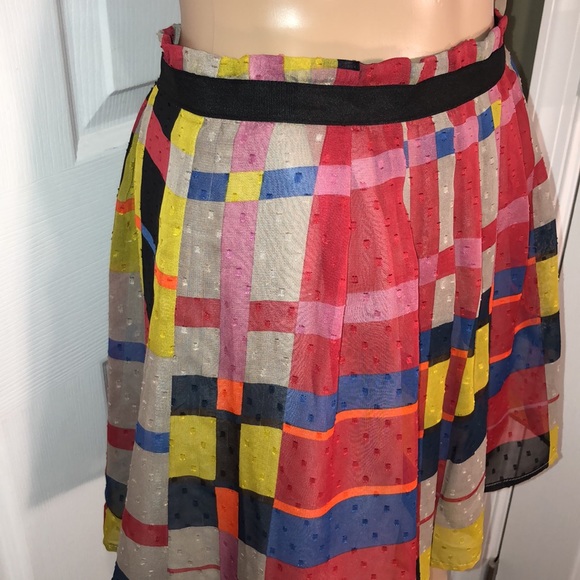 Jessica Simpson Multi-Color Skirt. XS - Picture 2 of 7